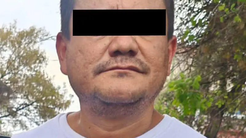 Detienen a sujetos que desvalijaron auto de la actriz Verónica Jaspeado en Ciudad Universitaria